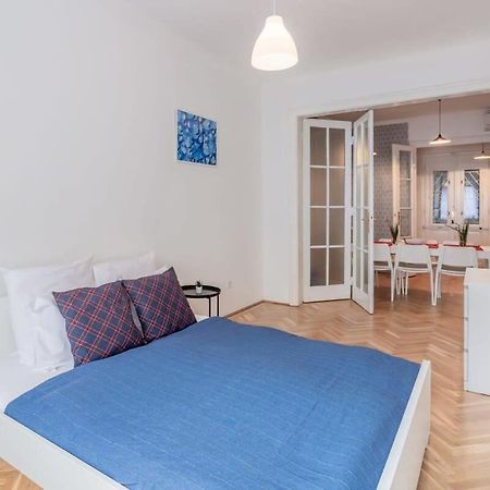 בודפשט Home Away From Home In The Center מראה חיצוני תמונה